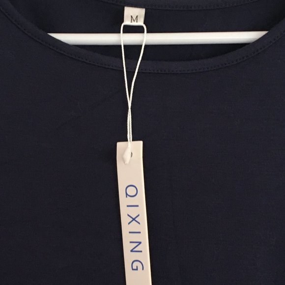 NWT Short sleeved tunic tee with decorative hem - Picture 3 of 4